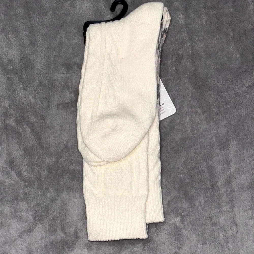 Muk Luks Cozy Up Your Mid Calf Tall Boot Socks Women OS (6-11) Beige 2 Pair Pack